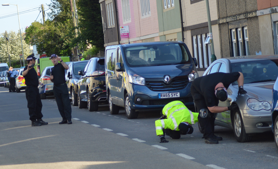 Search team concludes comb of Chippenham murder scene Wiltshire 999s