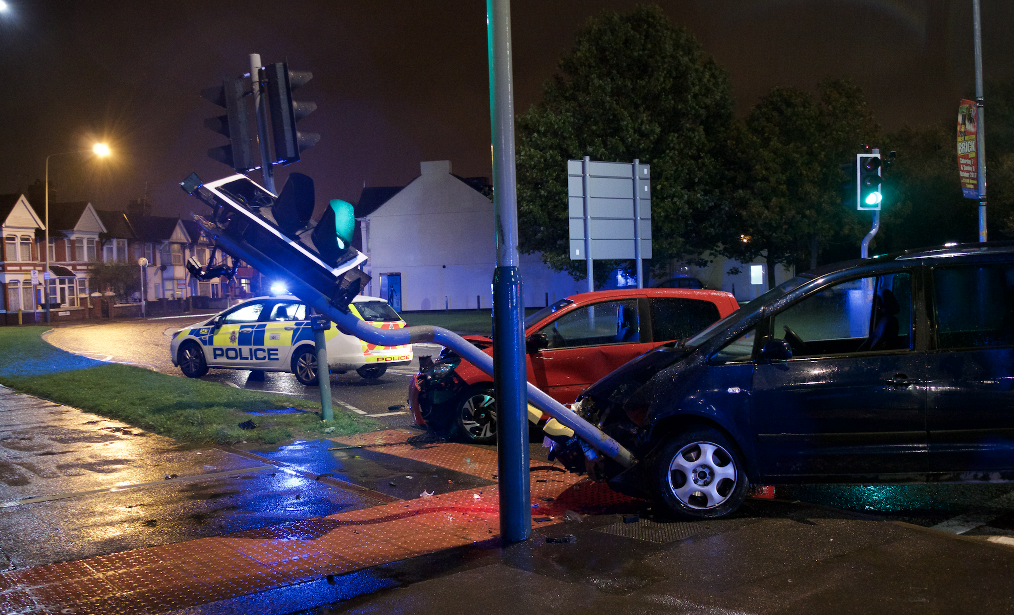 Swindon road closed after collision that knocked down traffic light