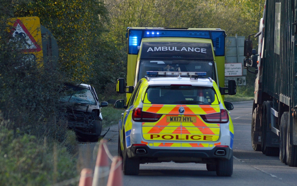Main road to Royal Wootton Bassett closed after bin lorry and car crash