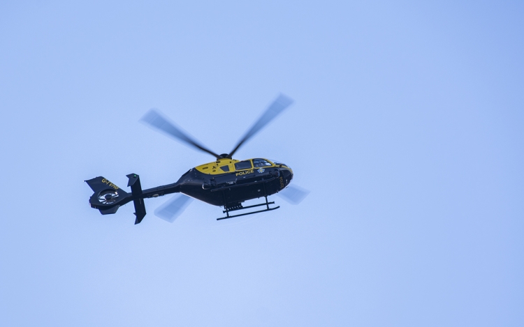 Members of the public who helped officers catch drug dealing suspect thanked