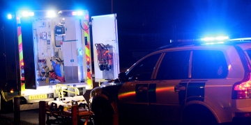 Man dies despite huge emergency response to cardiac arrest in Swindon