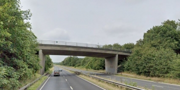 Police remove post saying children aren’t allowed to wave at truckers on bridge