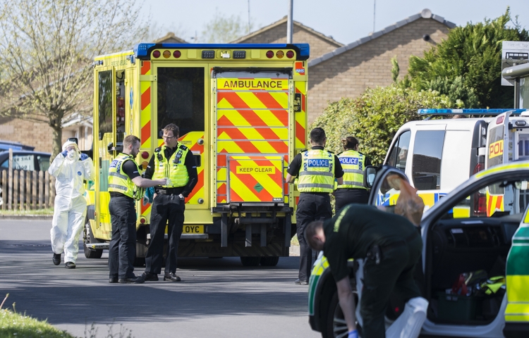 Wiltshire Air Ambulance lands for serious medical incident in Swindon street