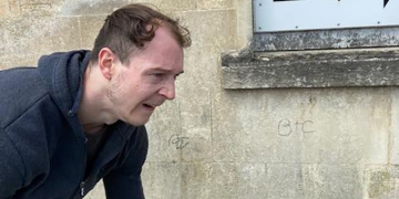Wiltshire Police hunt man after bus driver spat at during Chippenham attack
