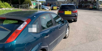 Parent arrested after failing roadside drugs test with child in car on A350