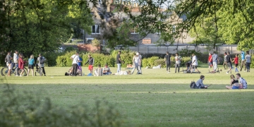 Dozens of people ignore coronavirus regulations to gather in Swindon park