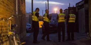 Police and ambulance attend cyclist assault in central Swindon alleyway