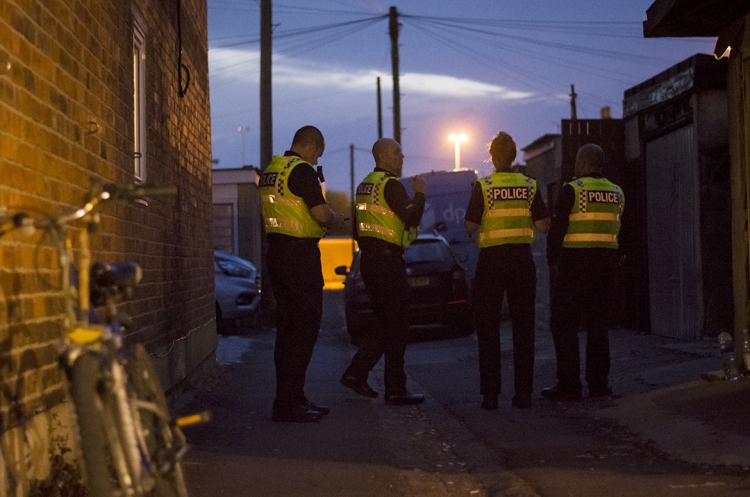 Police and ambulance attend cyclist assault in central Swindon alleyway