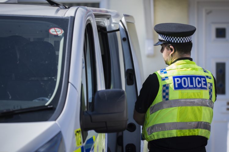 Suspected London drug dealers arrested at vulnerable person’s house in Swindon