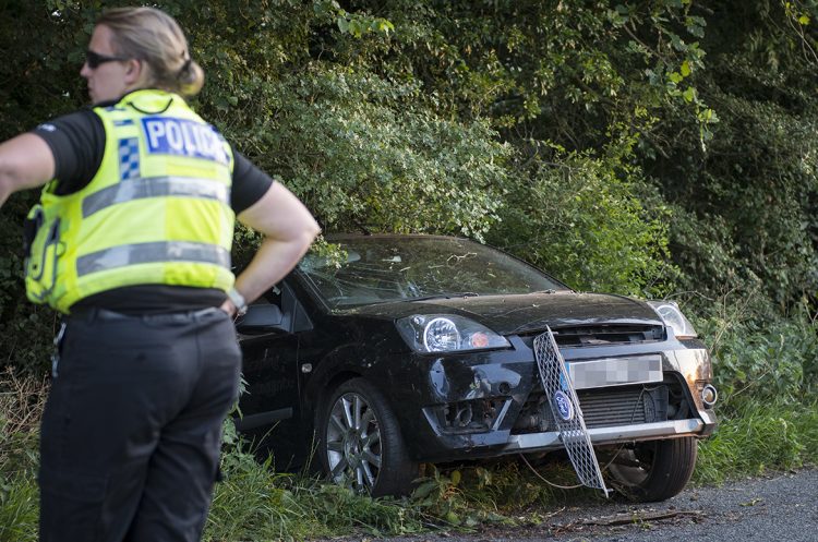 Police investigate cause of crash which saw Ford in Brinkworth ditch