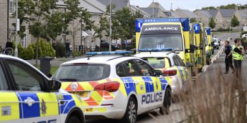 Swindon road closed as Wiltshire Air Ambulance lands for medical incident