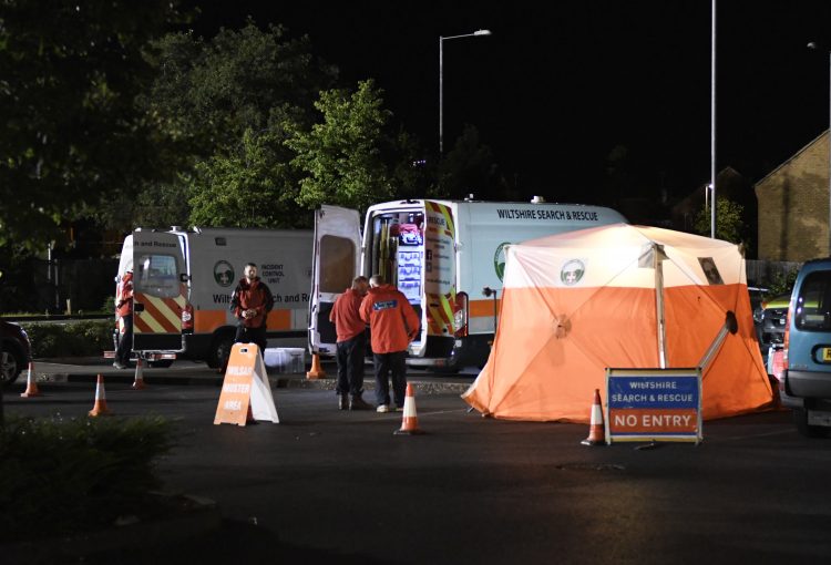 Wiltshire Search and Rescue set up base in hunt for missing dementia sufferer