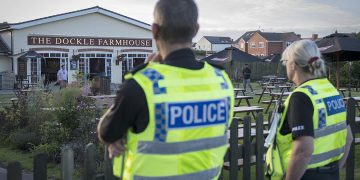 Wetherspoon pub in Swindon shuts after mass disorder breaks out