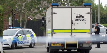 Homes evacuated as bomb squad called in over ‘unknown substances’ in Swindon