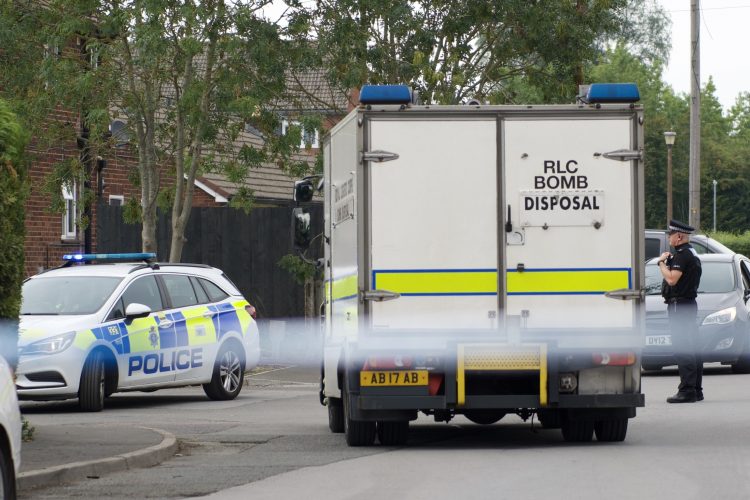 Homes evacuated as bomb squad called in over ‘unknown substances’ in Swindon