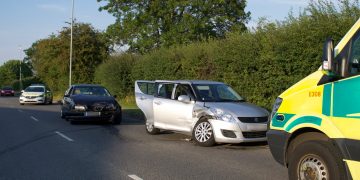 Two car crash partially blocks Greenbridge Road in Swindon