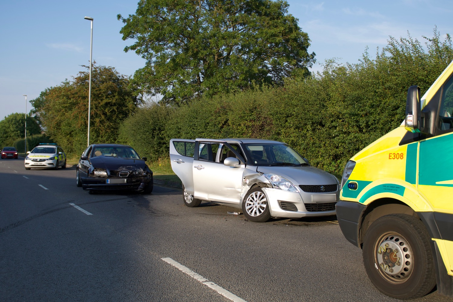 Two car crash partially blocks Greenbridge Road in Swindon