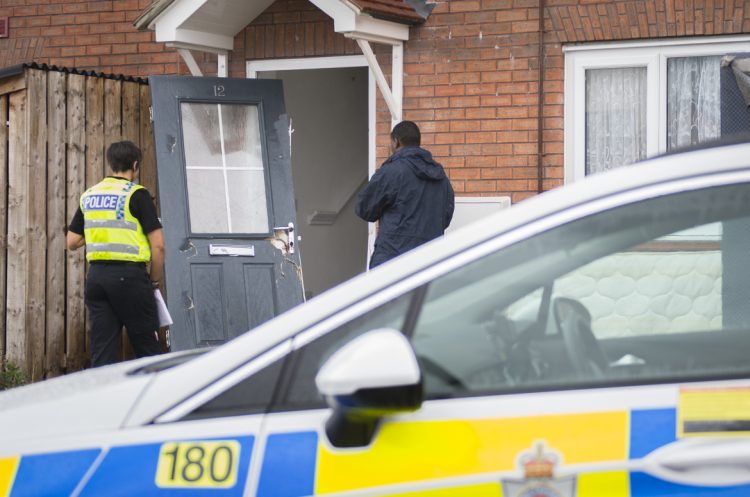 Armed police raid house after man seen brandishing knife in North Swindon