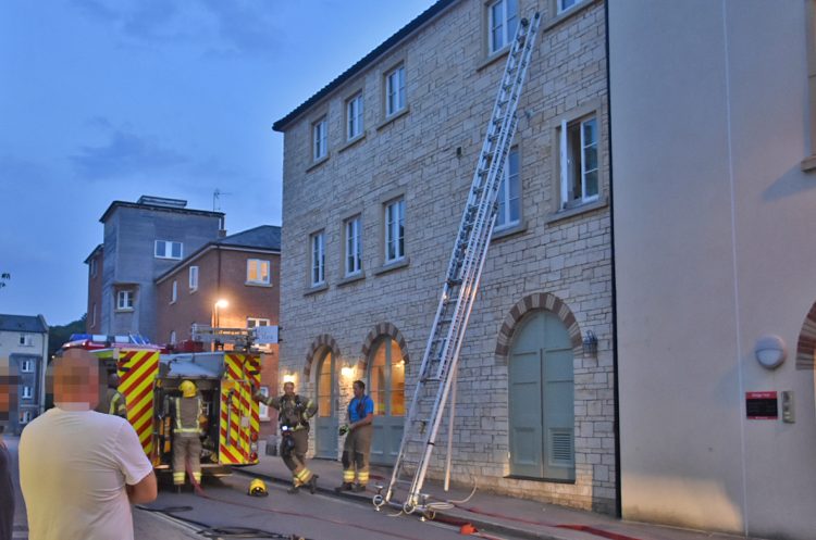 Firefighters investigating smoke in Bradford on Avon apartment block