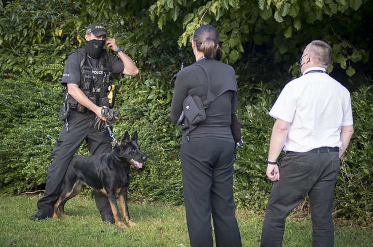 Teenager stabbed during evening knife attack in North Swindon play park