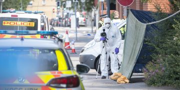 Station Road in Swindon closed as private ambulance arrives at crime scene
