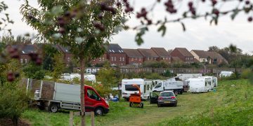 Police attend traveller incursion after man attacked by children in Westbury