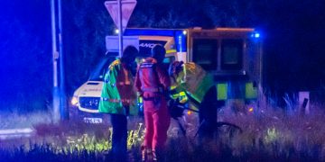 Broken pelvis for cyclist in hit-and-run – search for car involved continues