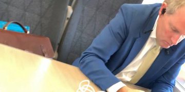 Devizes MP Danny Kruger apologises for not wearing face covering on train