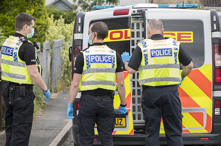 Man arrested after screen punched and shop worker abused over face covering rules