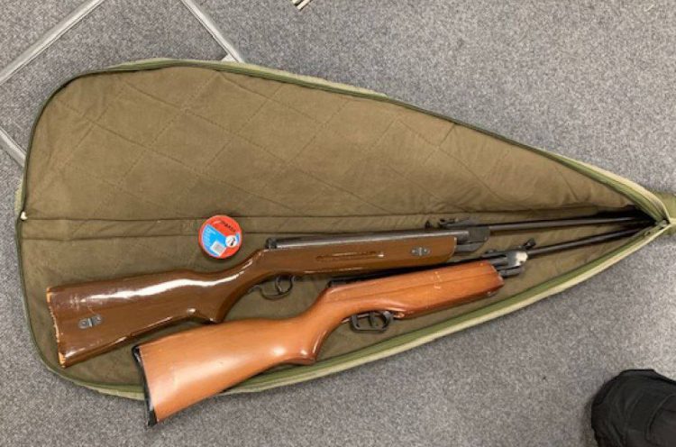 Drunk who brandished two air rifles among Christmas shoppers in Swindon avoids jail