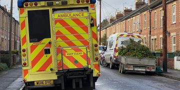 Landscaper taken to hospital after slicing arm whilst cutting tree in Chippenham