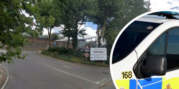 ‘Someone’s trying to stab me’: Man chased by two armed men in Swindon