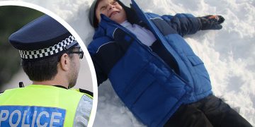 Wiltshire Police warn they will issue fines to groups of people playing in the snow