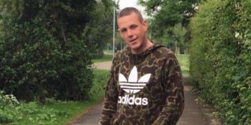 Man with history of domestic violence attacked girlfriend in front of her son