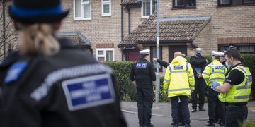 Crime scene in place after child dies in Calne cul-de-sac crash