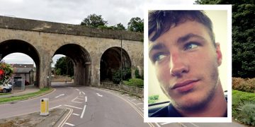 Man with knife shouted “I’ve not stabbed anyone” after legging it from police