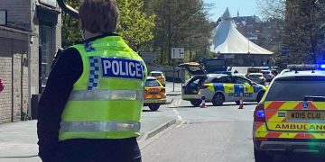 Person in distress on multi-storey car park closes Swindon town centre road