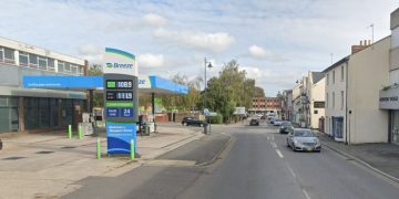 “Most people would be unconscious”, prosecutor tells Swindon drink driver