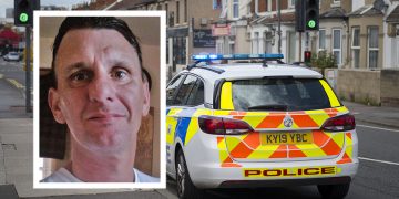 Good Samaritan flagged down police after man put crying woman in headlock