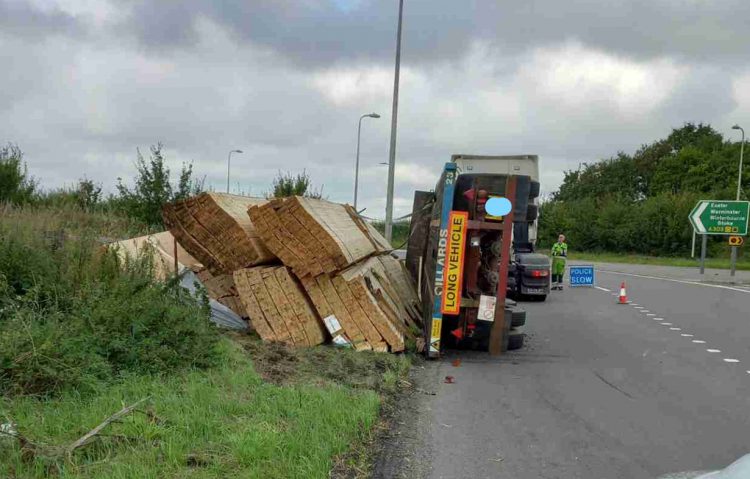 Severe delays on A303 near Stonehenge after lorry trailer overturns