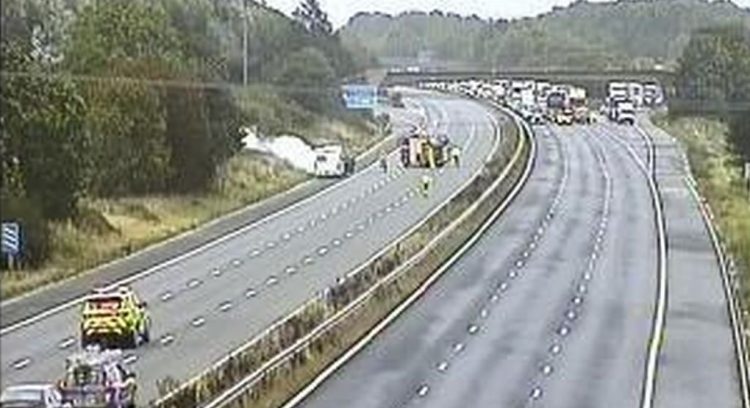 M4 closed in both directions as firefighters tackle caravan blaze