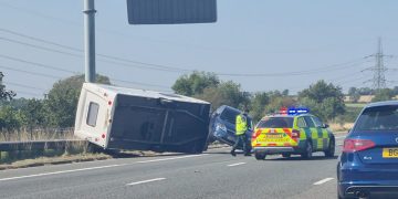 Overturned caravan on M4 causes miles of tailbacks into Wiltshire