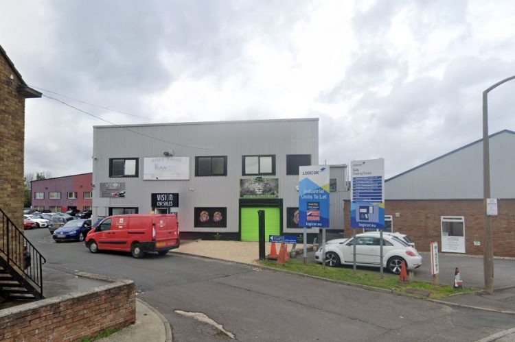 Staff on furlough stole £9k carpets from employer using firm’s company van