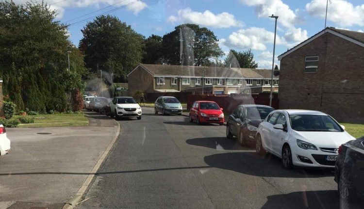 School urges parents to ‘park considerately’ after road blocked for 25 minutes