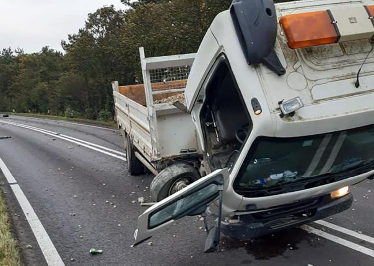 Truck driver involved in serious collision on A420 ‘left before police arrived’