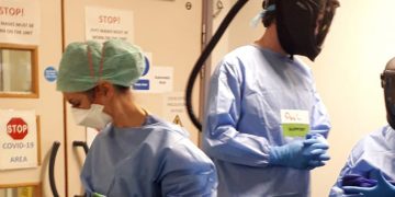 Great Western Hospital ‘expanding intensive care’ after influx of COVID-19 patients