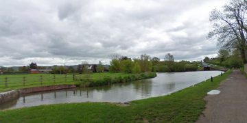 Police cordon off canal near Devizes after man’s body found in water