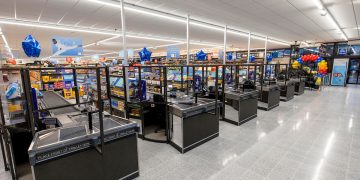 PICTURES: Look around Wiltshire’s new Aldi store after celebrity face cuts ribbon