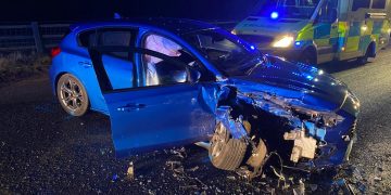 Main road near Royal Wootton Bassett closed after serious two-vehicle crash