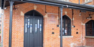 Police launch probe into suspected spiking by injection at Swindon nightclub